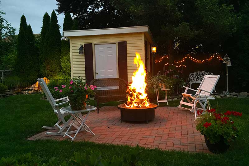 custom guest shed in Acushnet